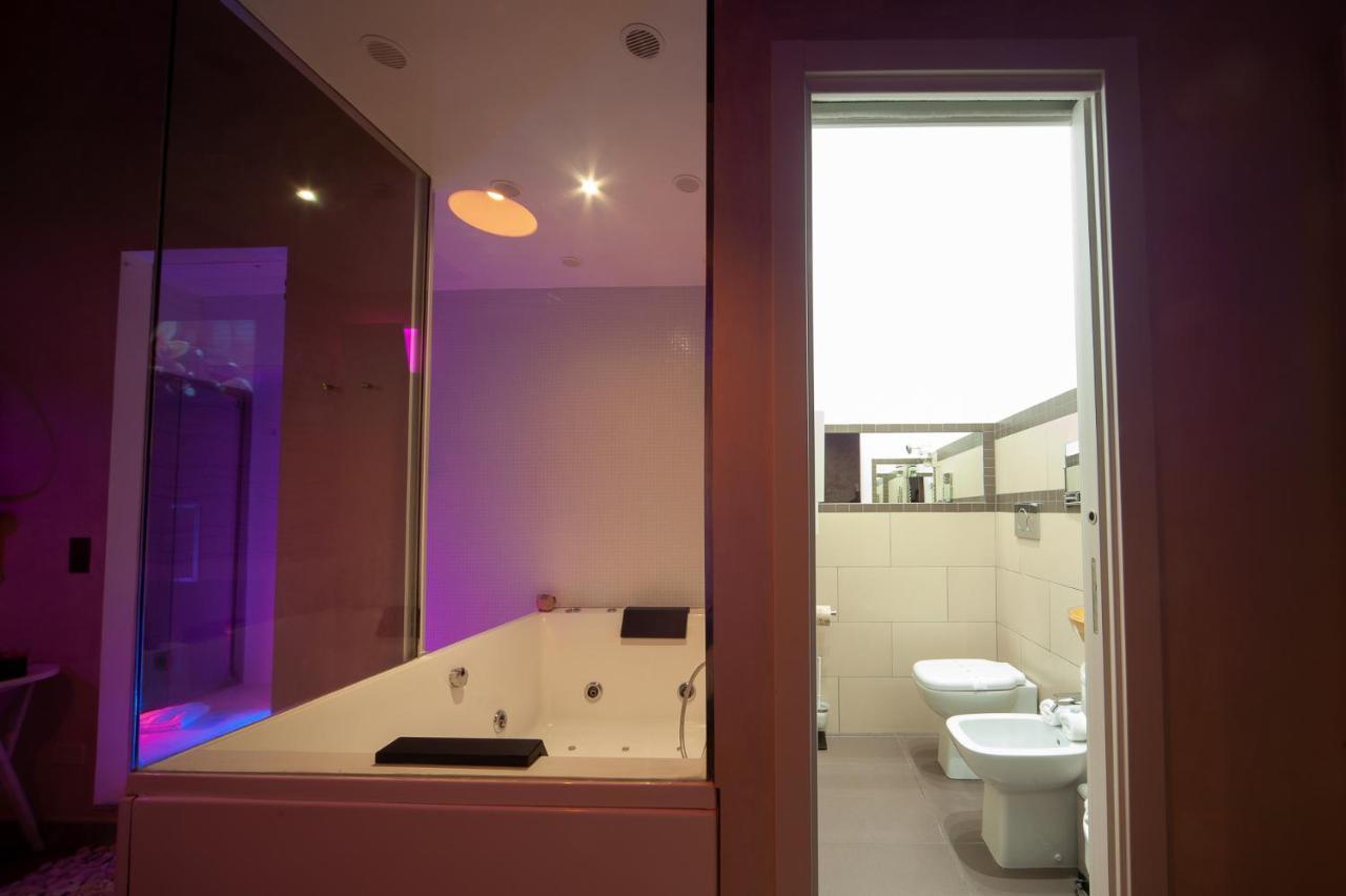 Pensión Irooms Jacuzzi